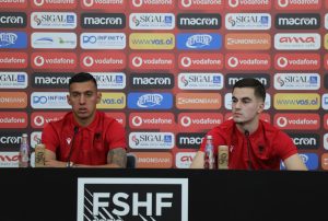 EURO 2024/ Uzuni: Dua të shënoj kundër Polonisë. Mehmeti: Ëndërr të luaj për Shqipërinë